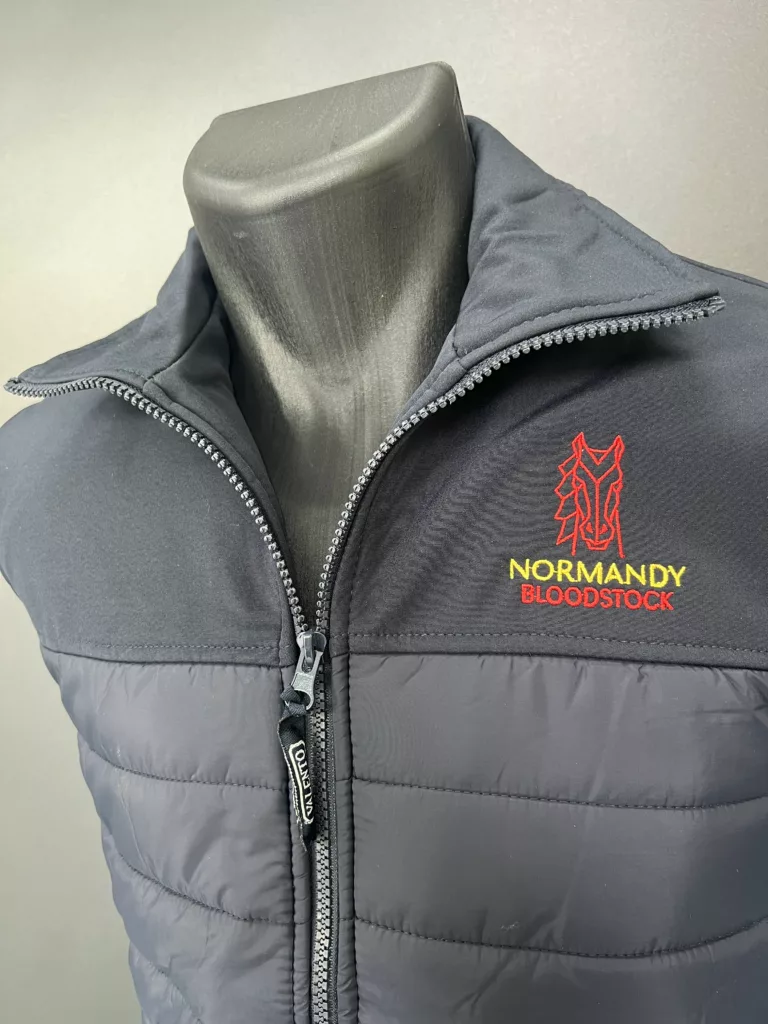 Bodywarmer brodé